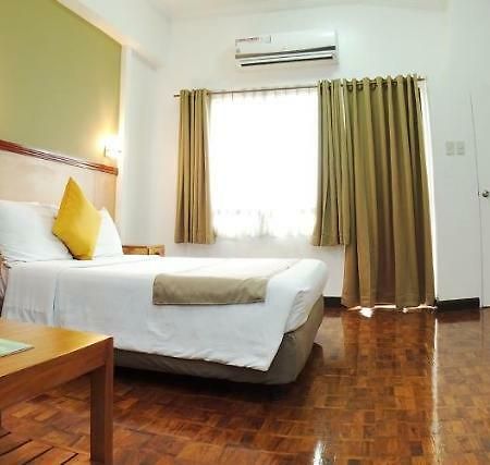 Bsa Tower Serviced Residences Makati City Exterior foto