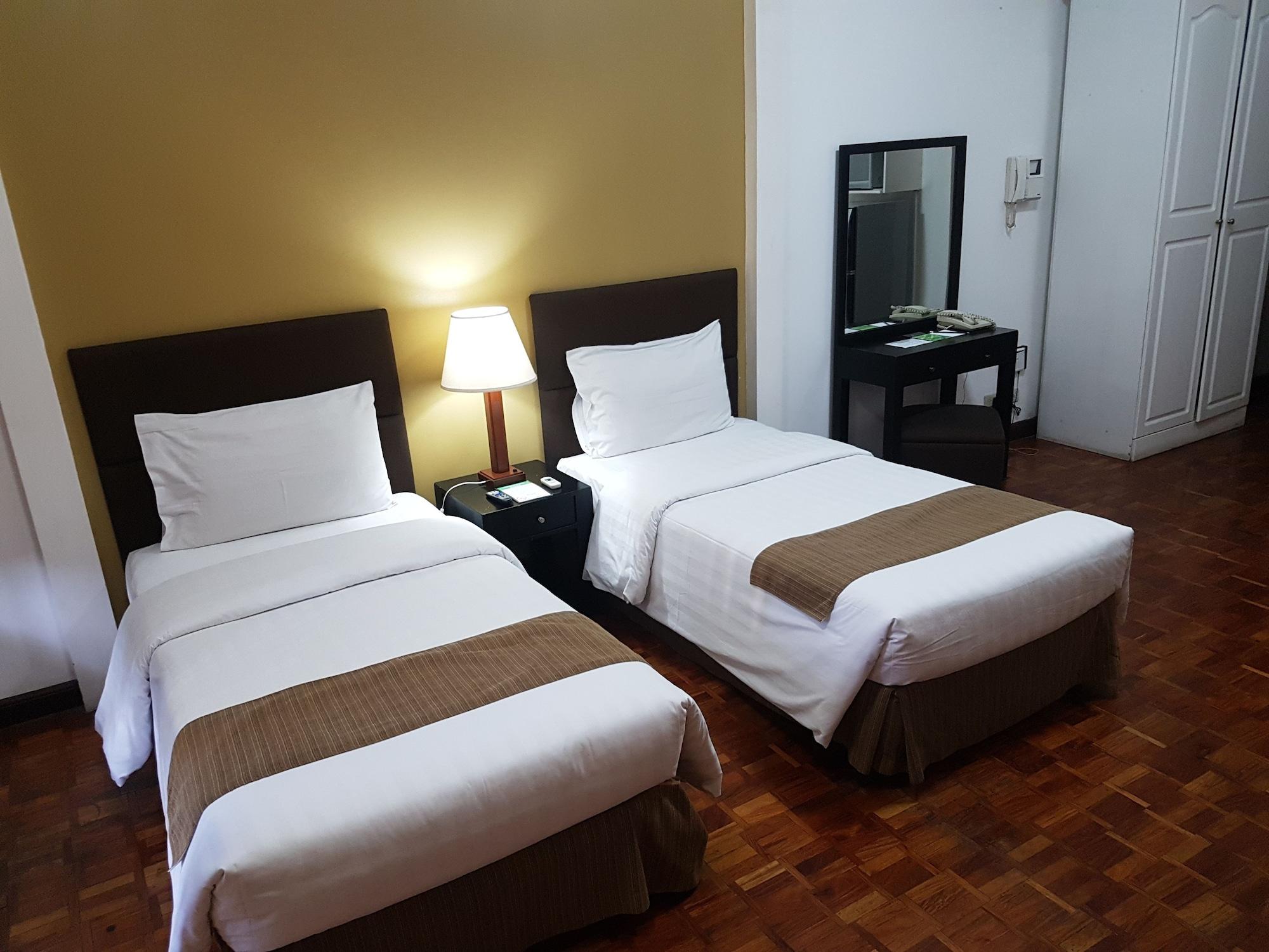 Bsa Tower Serviced Residences Makati City Exterior foto