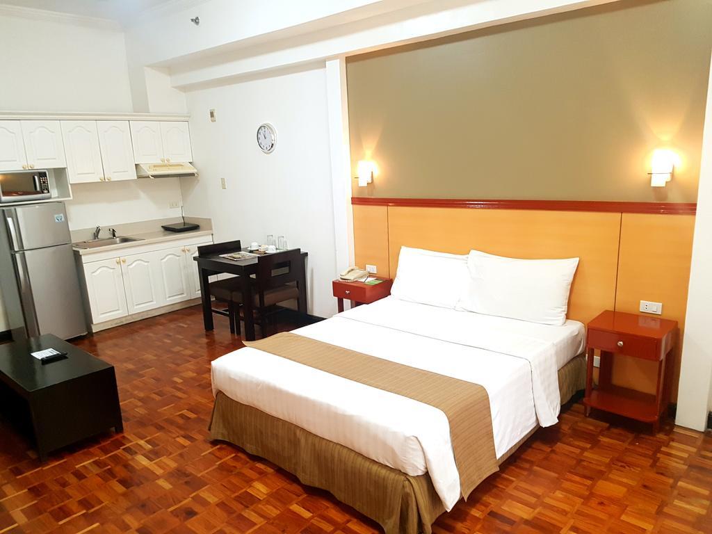 Bsa Tower Serviced Residences Makati City Exterior foto