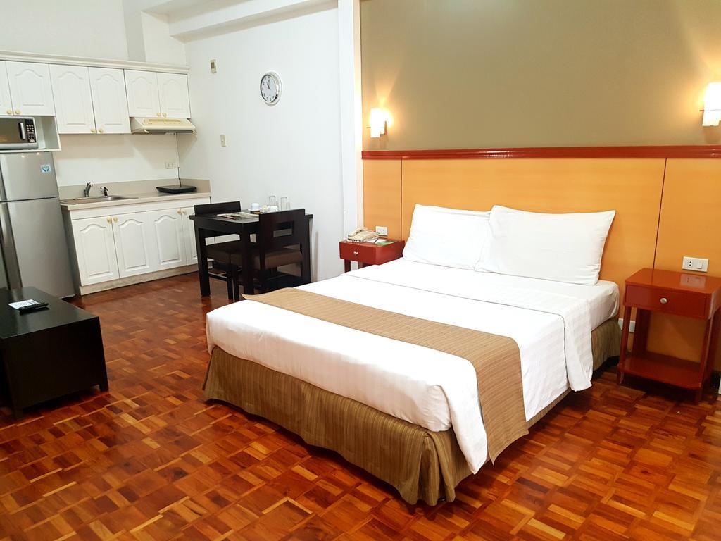 Bsa Tower Serviced Residences Makati City Exterior foto