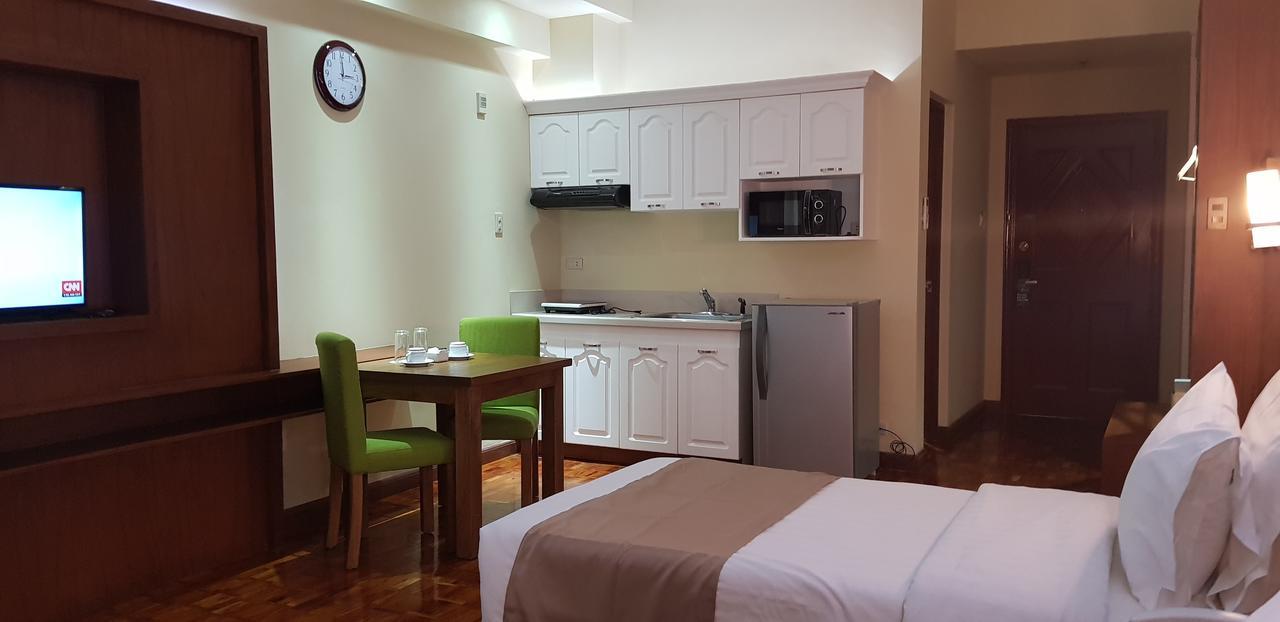 Bsa Tower Serviced Residences Makati City Exterior foto