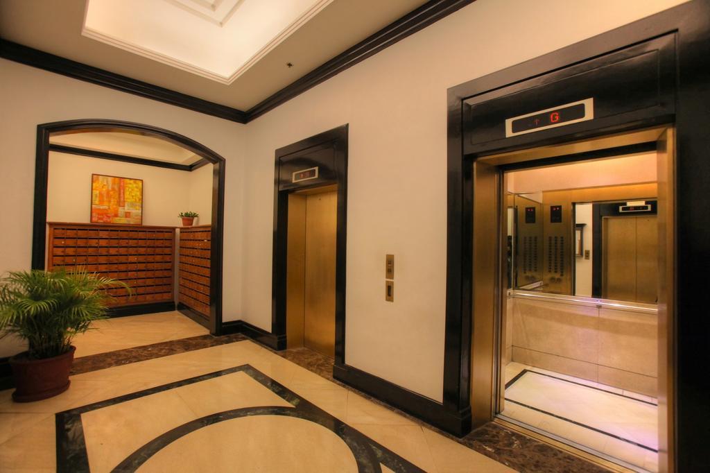 Bsa Tower Serviced Residences Makati City Exterior foto