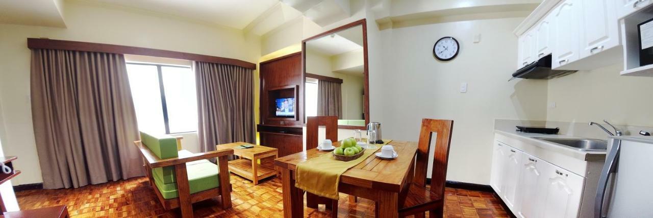 Bsa Tower Serviced Residences Makati City Exterior foto